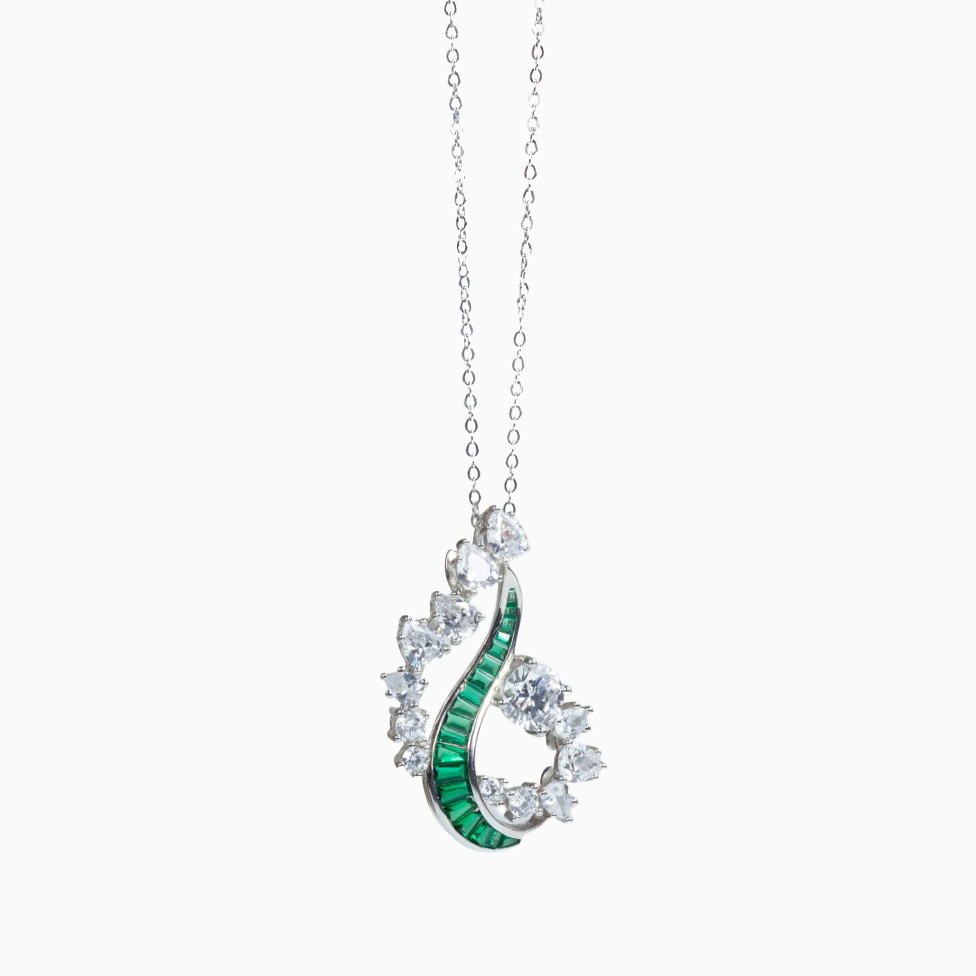 Enchanted Dewdrop Necklace