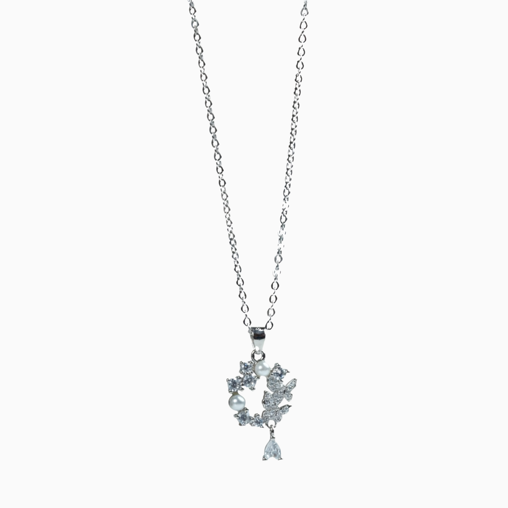 Elora Floral Pearl Necklace