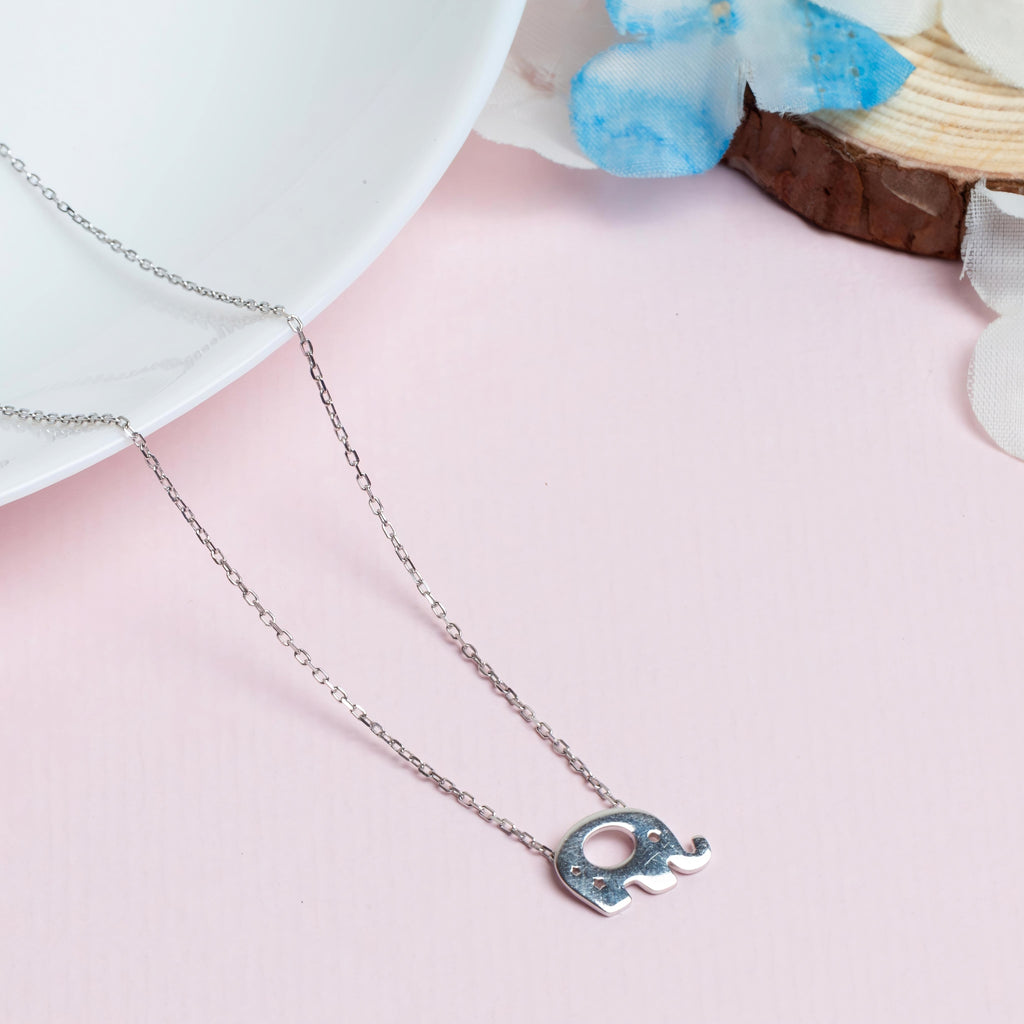 Lucky Trunk Necklace
