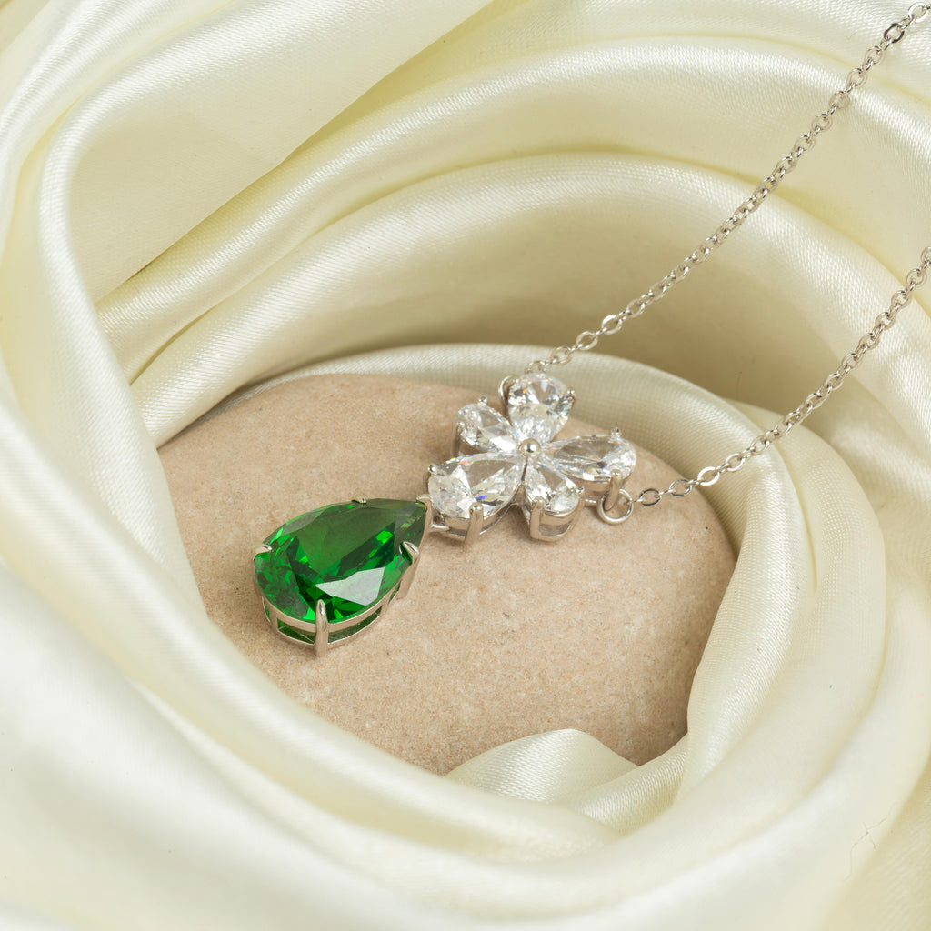Emerald Bloom Necklace