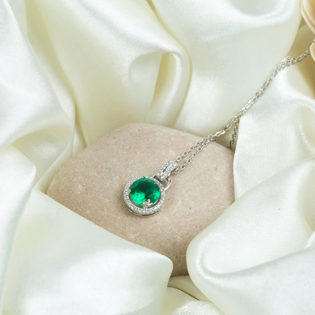 Emerald Glow Solitaire Necklace