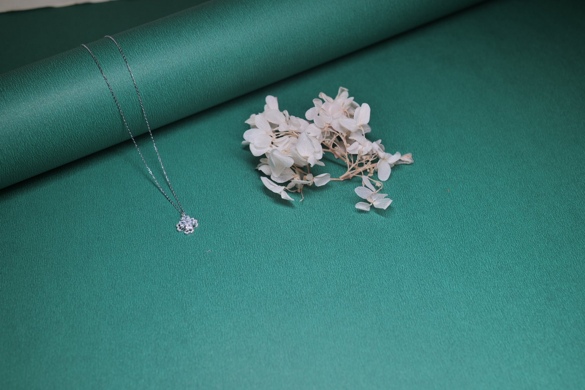 Fleuria Blossom Necklace