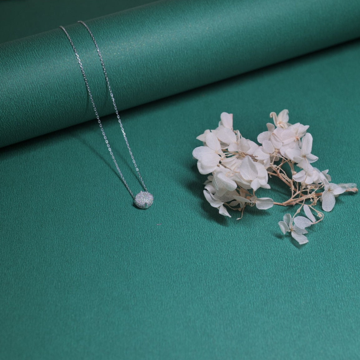 Elaris Pavé Drop Necklace