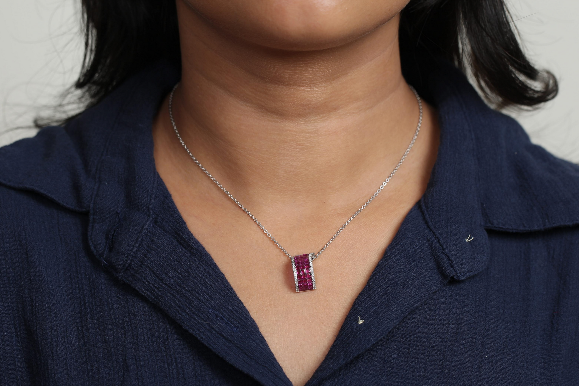 Seren Pink Curve Necklace
